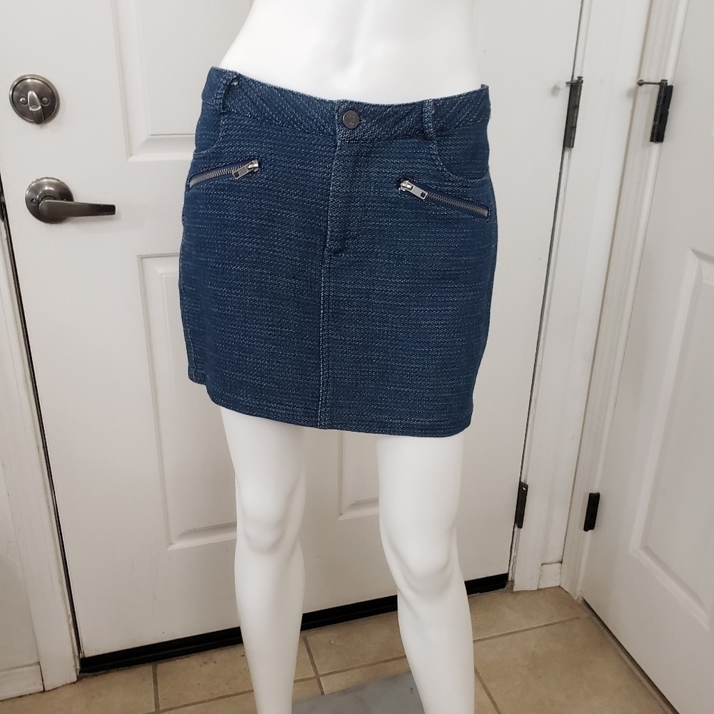 Guess size 10
